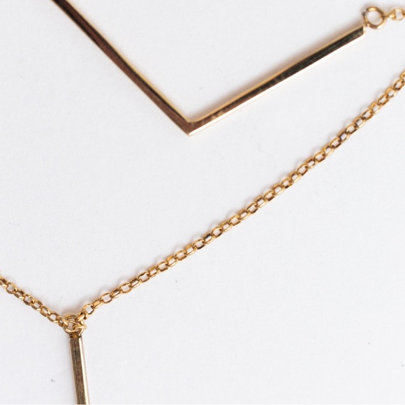 Minimalist dainty double layer drop necklace by Silver Style in yellow gold tone - Picture 4 of 15